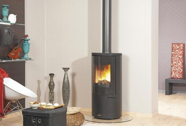 Installation de poêles à bois et à granulés Aubenas